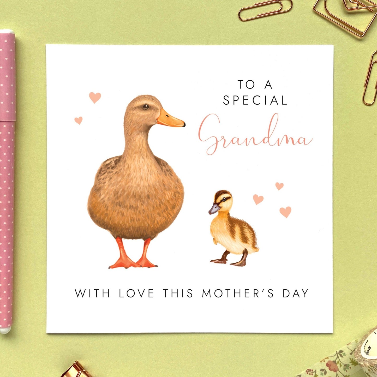 personalised duck mothers day card - to a special mum - mom, mam, mummy, mommy, mother - grandmother - granny, gran, grandma, nan, nanny, nana, nanna - for special mum this mother's day - mother duck and duckling - female mallard - cute mothers day card - to a special grandma